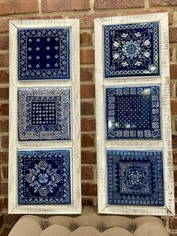 NWT 2 Farmhouse Rustic Wall Decor Art Decoration Bandana Distressed Wood Gift