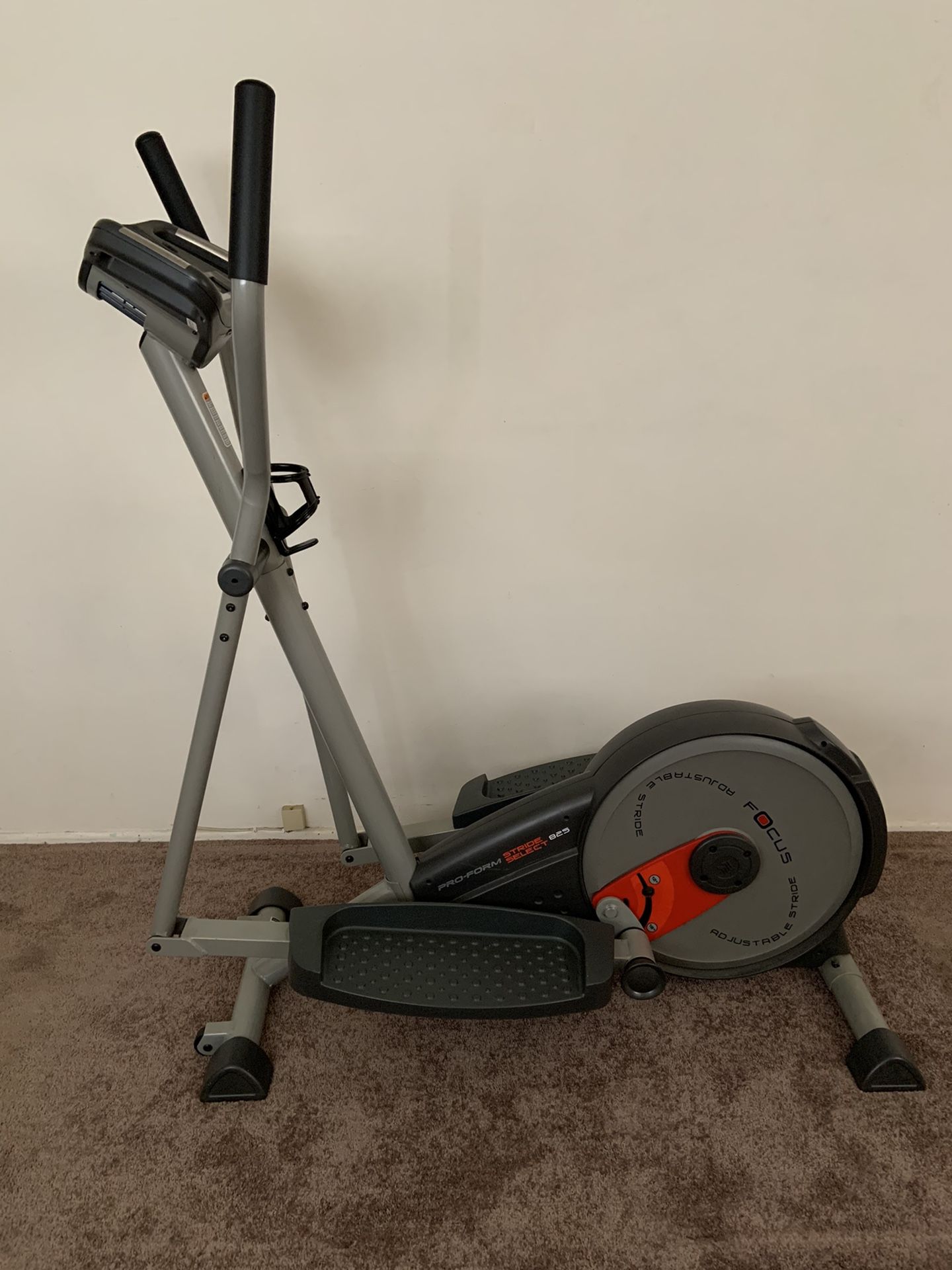Proform StrideSelect 825 Elliptical Trainer
