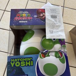 Mario galaxy hatching yoshi