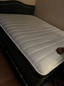 Queen size bed