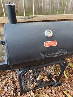 Smoker in great condition not using asking 75