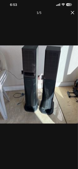 2 big and one small connected Speaker
