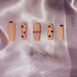 Press-on Nails