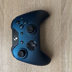 Xbox One SPECIAL EDITION Controller w/ Free Cover