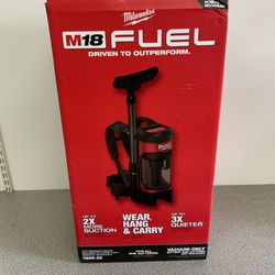 Milwaukee Cordless M18 Vacuum Brand New 