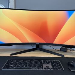Samsung 34” Ultrawide Curved Gaming Monitor + Logitech Keyboard & Mouse – Full Setup
