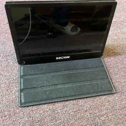 Small USB-c Gaming Screen