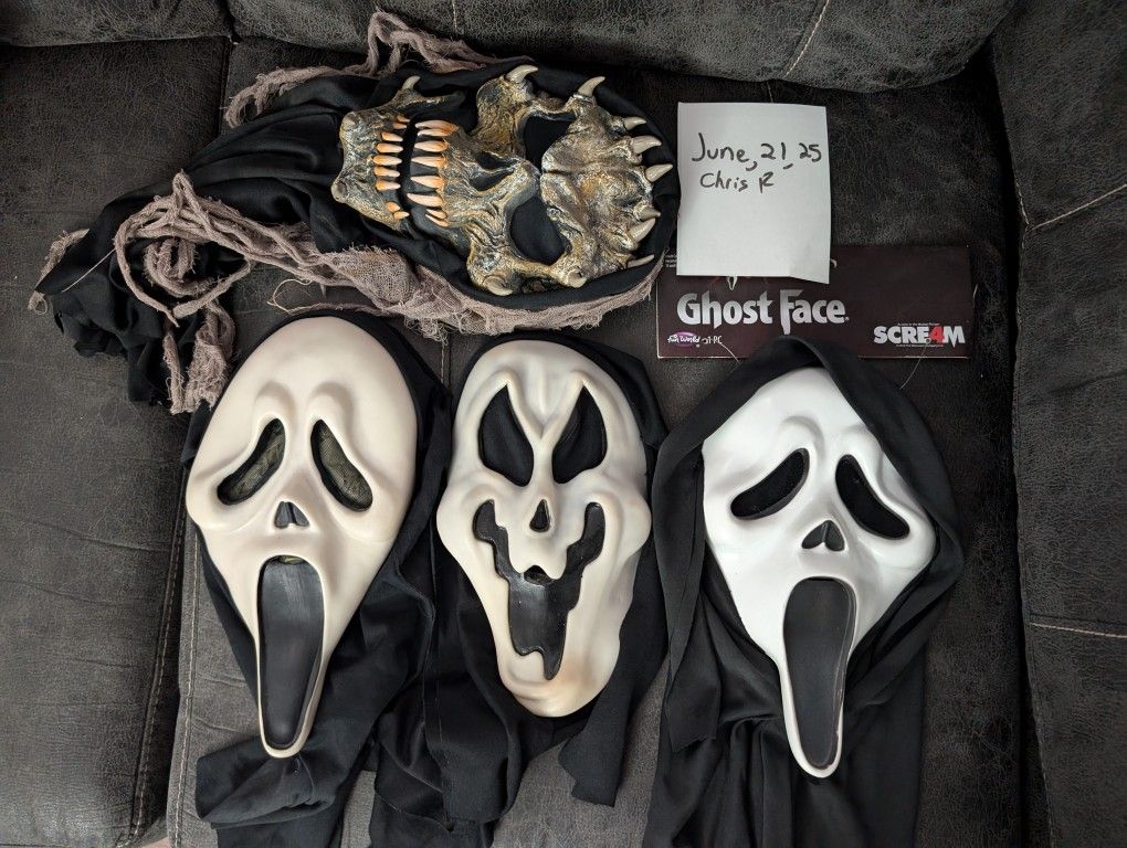 Vintage Scream Lot