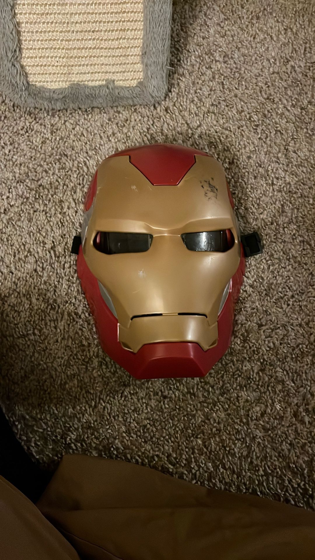 Marvels Avengers Iron Man Flip Mask