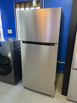 Vissani stainless steel fridge