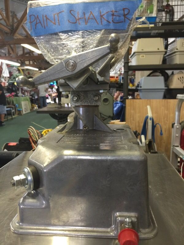 Dedoes cyclone m-232 paint shaker