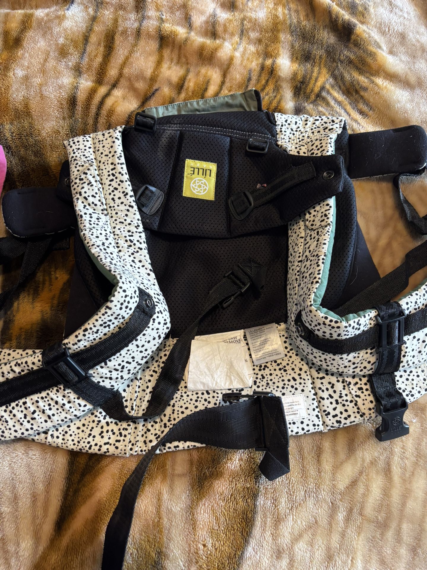 Líllé Baby Carrier