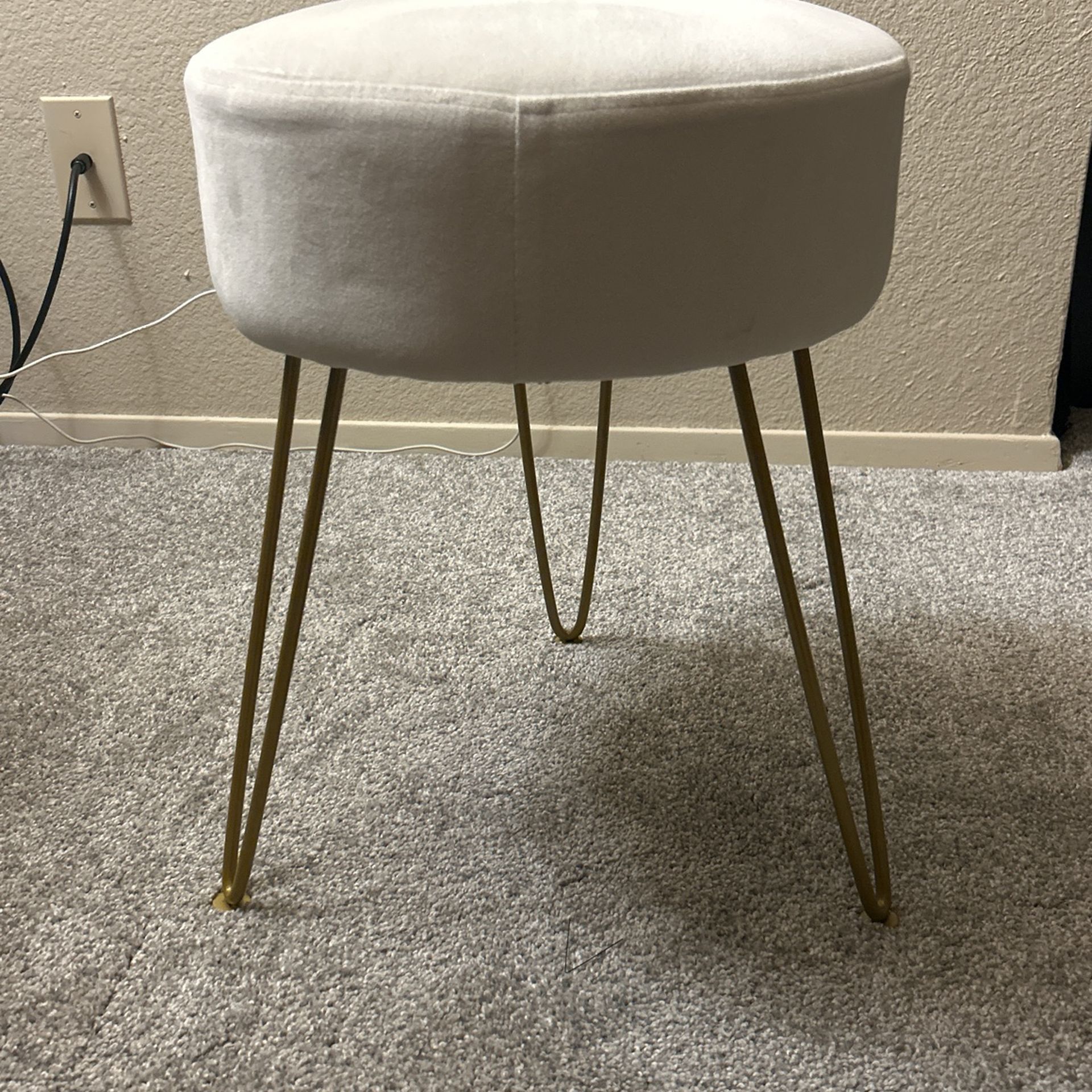 Vanity stool