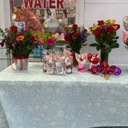 Fresh Beautiful Flowers 💐 🌹🌹