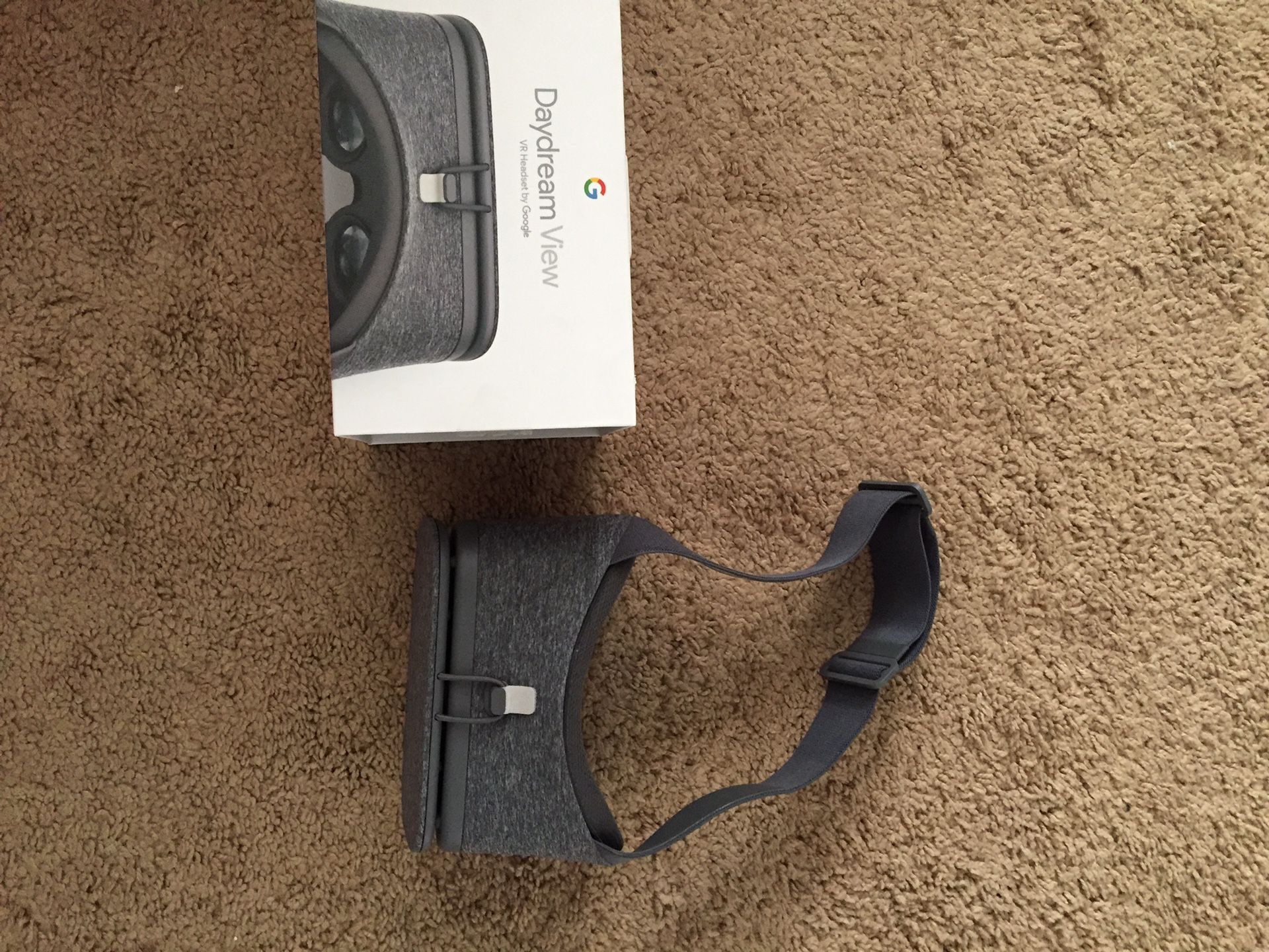 Daydream View VR Headset by Google