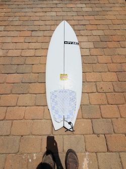 Tiger Twin pyzel surfboard Shortboard 5’2