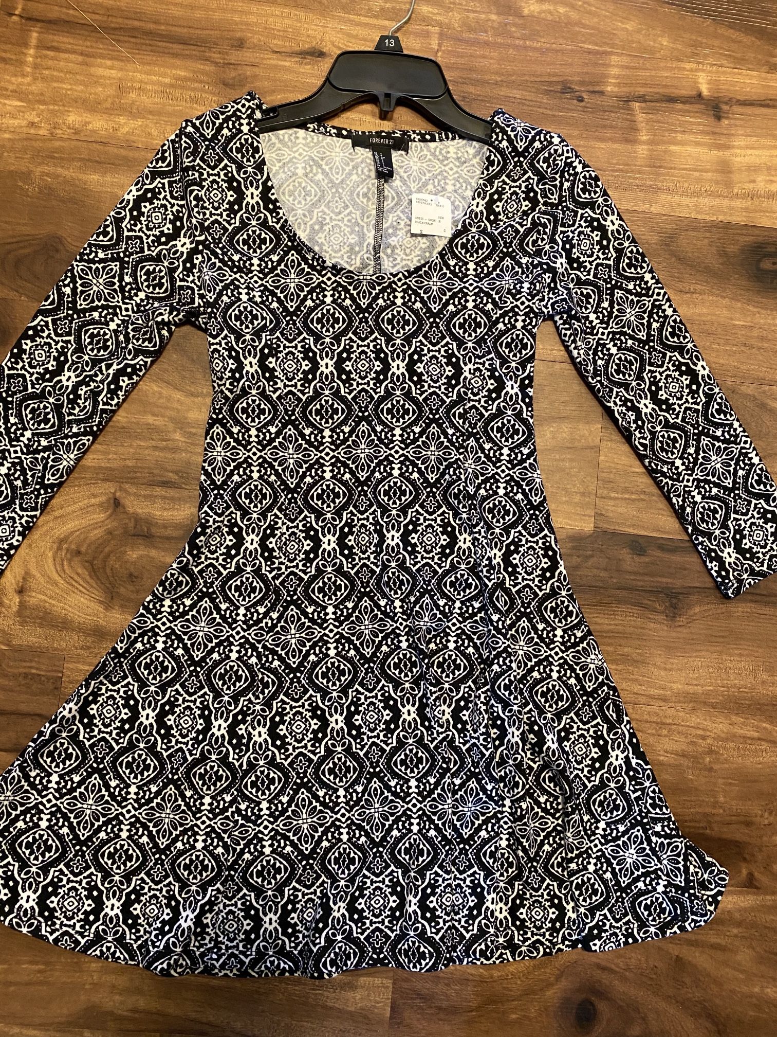 Brand New Woman’s Forever 21 brand Black and Gray Dress Up For Sale