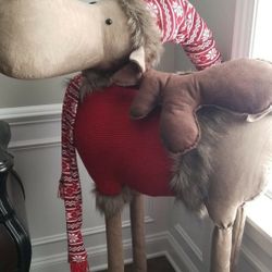 4ft Stuffed Moose As Pictured