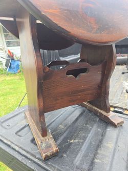 Drop leaf table bookshelf $5
