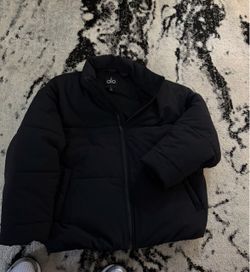 Men Alo puffer jacket size large
