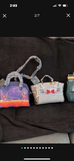 Disney/Loungefly  4 Purses BEAUTIFUL 🤩🎁 ( Price Is Firm ) $60 EACH -Perfect For MOTHERS DAY! 