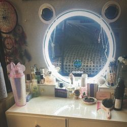 Vanity Mirror 