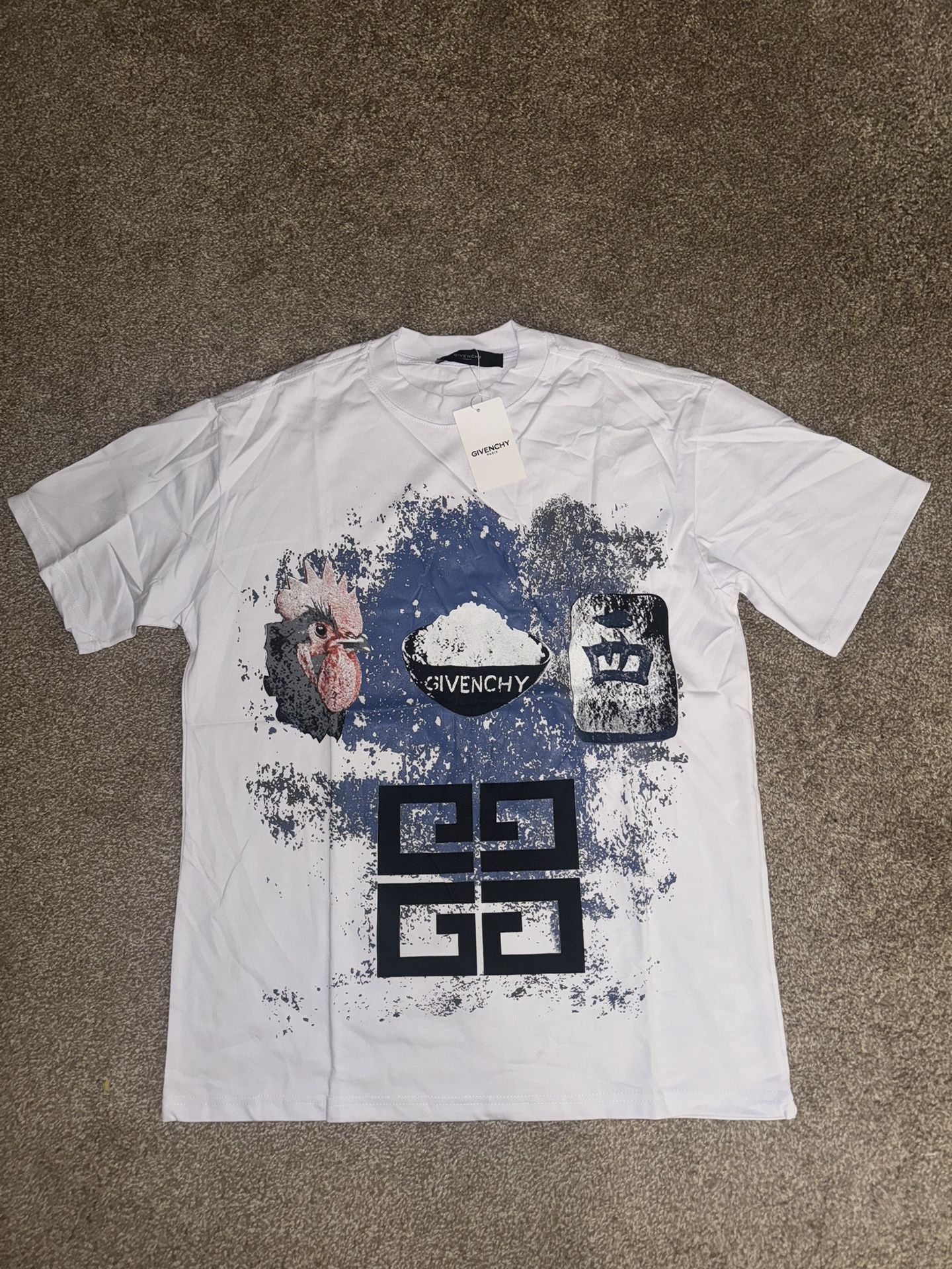 Givenchy T-shirt