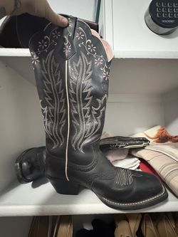 Size 7 boots