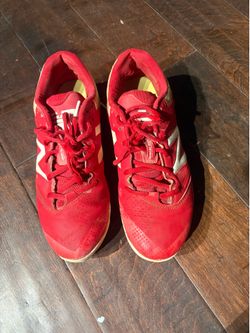 Metal cleats woman