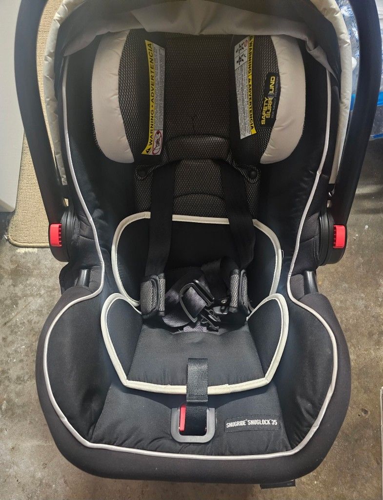 Graco SnugRide SnugLock 35 Infant Car Seat