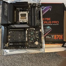 X870E AORUS PRO Motherboard