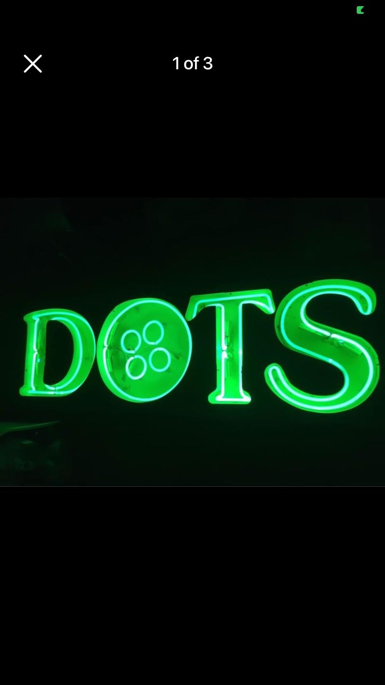 Vintage DOTS neon sign Great condition