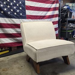 Art Leon Fabric Upholstered Accent Slipper Chair with Wooden Legs, Off White