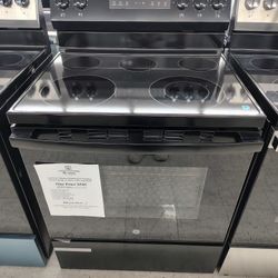 Low Price/ 30" Wide Free Standing Electric Range With One Year Warranty 