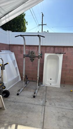 Pull up bar