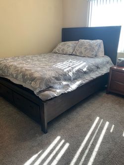 Free Queen Sizes Bed Frame (missing headboard) and Bunko Boards