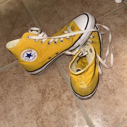 yellow converse 