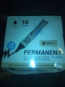 Dolly permanent markers