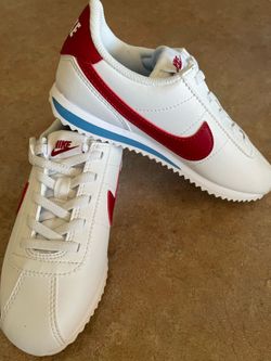 Youth Nike Shoes (individually priced)