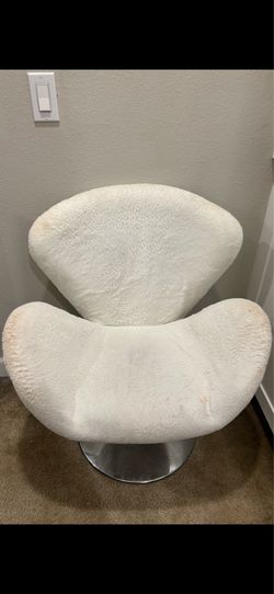 Make up chair