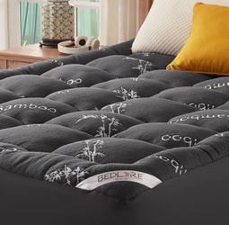 BEDLORE King Mattress Topper Viscose Derived from Bamboo, Thick Pillow Top Mattress Pad Pockets for 6"-18" Dark Gray