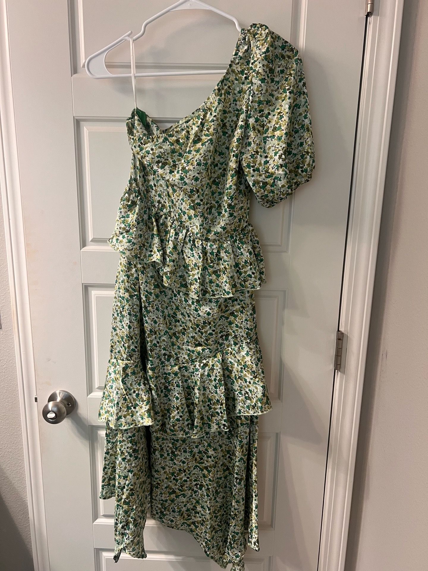 Floral One Shoulder Midi Dress – XS/Small