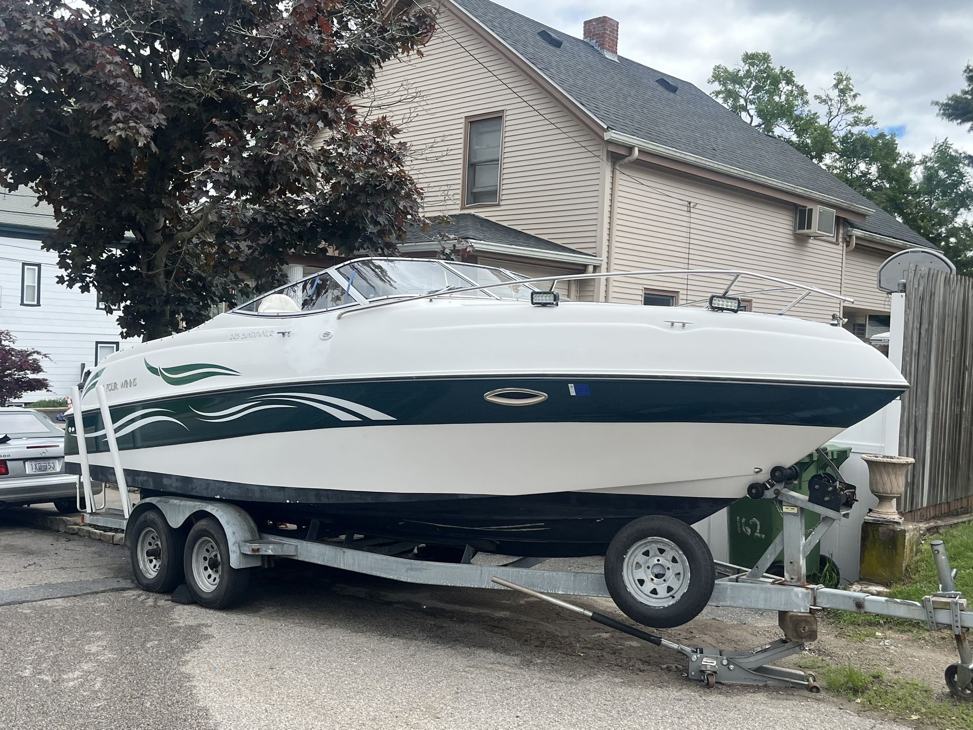 1998 Four wins Weekender