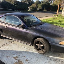 1998 Ford Mustang