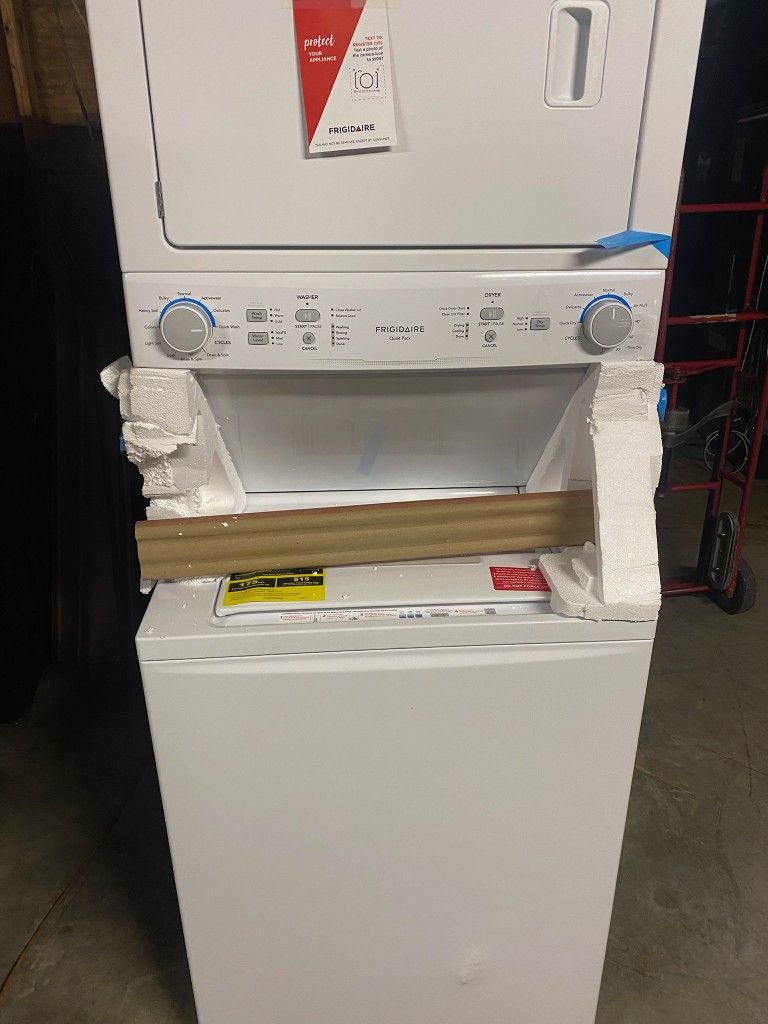 Frigidaire Laundry Center