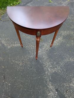 Mahogany Half Moon Entry Table.  Gorgeous Condition.