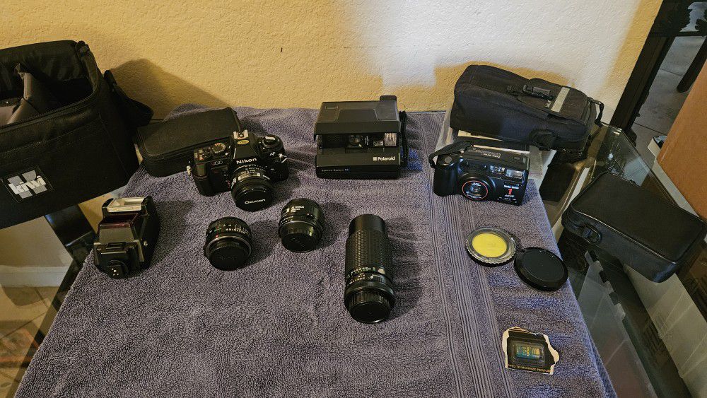 35mm Camera Equipment 