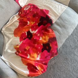 Satin Floral Top. One Size 