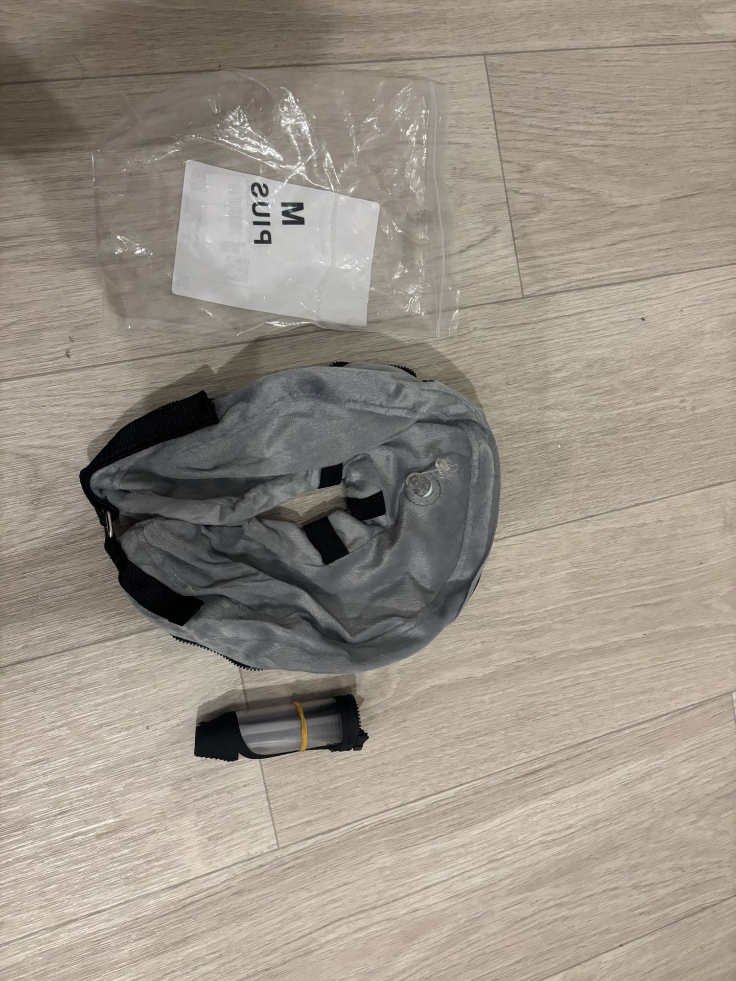 Inflatable dog collar