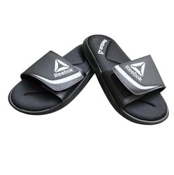 Reebok Women's Delta Flow Slide Sandals in Black and White, Size 7. NWT!